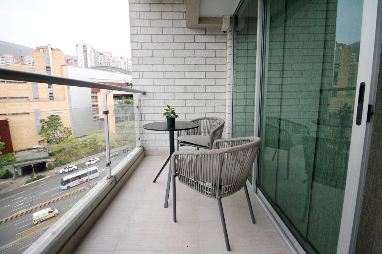 Estelar Apartamentos Medellin Luaran gambar